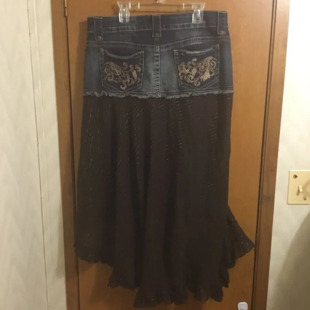 Candies 2000s Denim and Dark Wash Brown Striped Ruffle Y2K Tier Midi Skirt 11